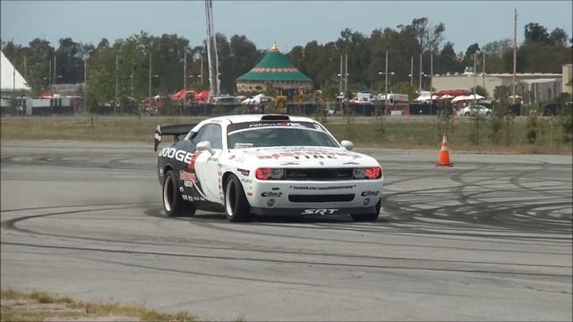 Samuel Hubinette Drifting A Dodge Challenger With Awesome 360 смотреть онлайн