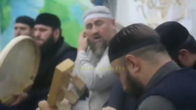 КӀай Куйнаш берш Хаза Мукъам Я АЛЛАХӀ. /Назманаш Ӏад хьокх пондар