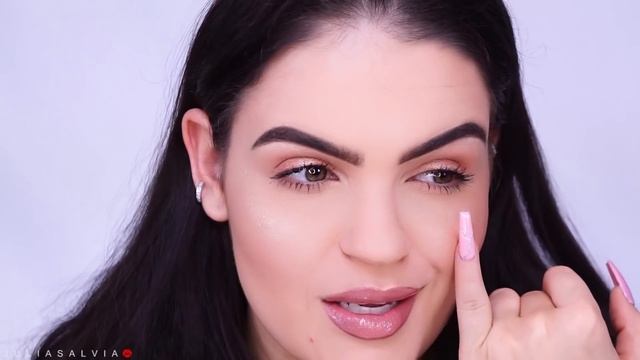 NEW MAC HIGHLIGHTERS! | Hyper Real GLOW Highlighters REVIEW & SWATCHES смотреть онлайн