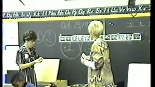 BETTY'S TALK TO CORY'S CLASS смотреть онлайн