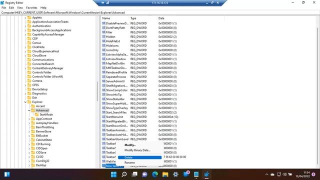 How to Make Your Taskbar Larger or Smaller on Windows 11 смотреть онлайн