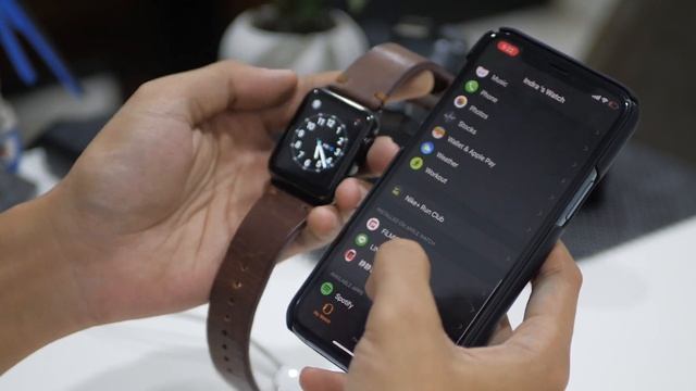 Tutorial Ganti Watchfaces Apple Watch - iTechlife Indonesia смотреть онлайн