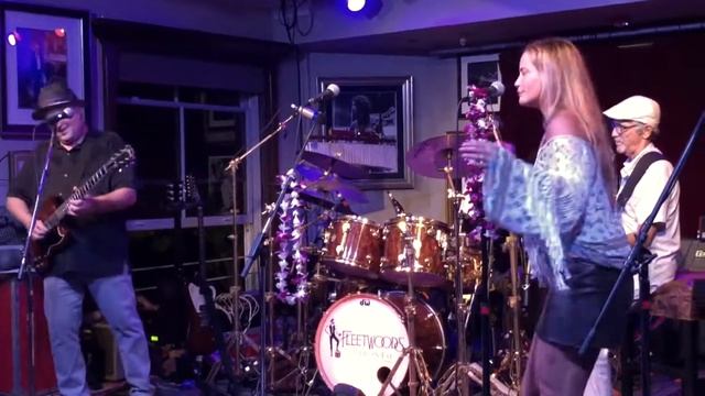 Gretchen Rhodes with The Mick Fleetwood Band || Black Magic Woman смотреть онлайн