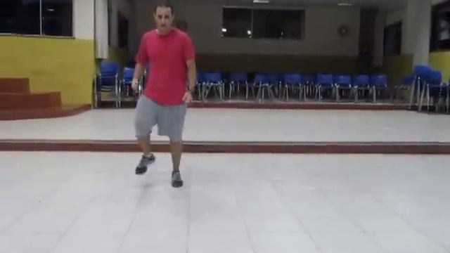 Passando a coreografia "Me Without You - Toby Mac" смотреть онлайн