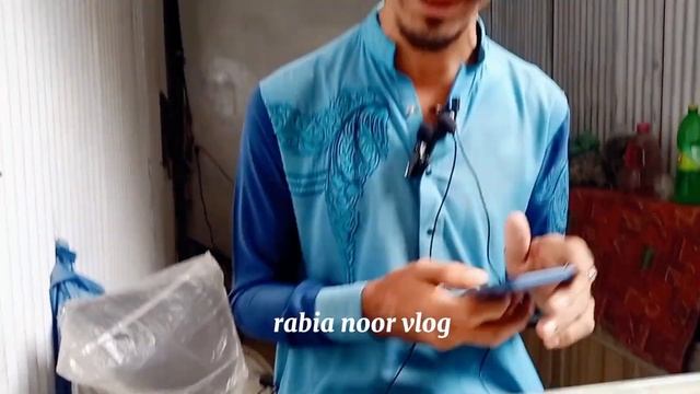 Chor Bazaar Karachi | Shershah Mobile Market journal godam | iphone mobile new stock July 2023 | смотреть онлайн
