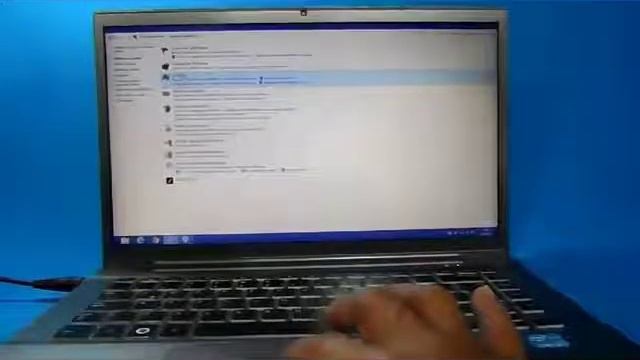 LAPTOP SAMSUNG 700Z смотреть онлайн