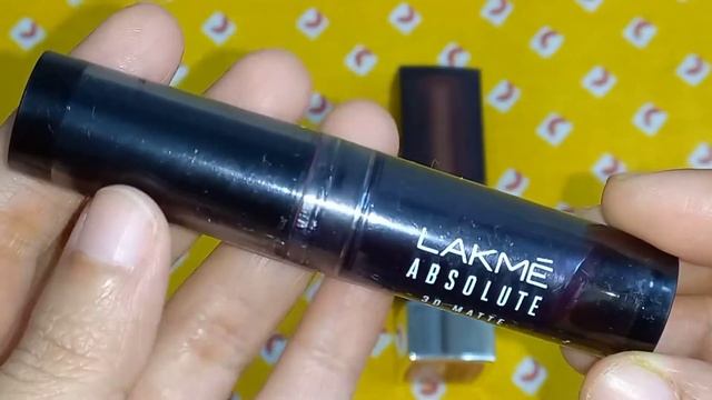 Honest Review Of Lakme Absolute Matte Lipstick VS Maybelline New York Matte Lipstick #lipstick смотреть онлайн