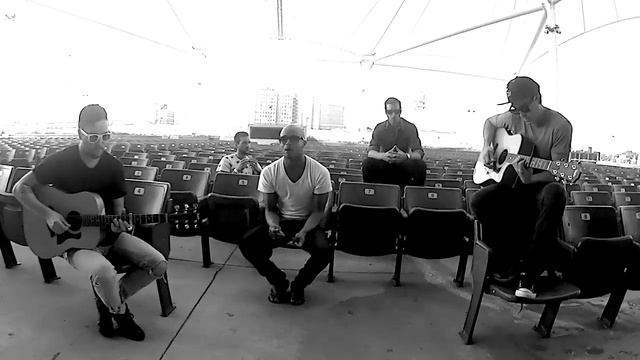 American Fangs - Sorry Acoustic Live (Phoenix Center) Pontiac, Michigan смотреть онлайн