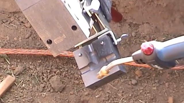 thermOweld® cable to cable T -weld.wmv смотреть онлайн