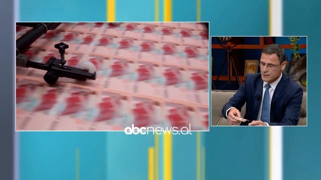“Jane bere vizatime pafund”, te gjitha “sekretet” e kartemonedhes se re 10 mije lekeshe | ABC News смотреть онлайн