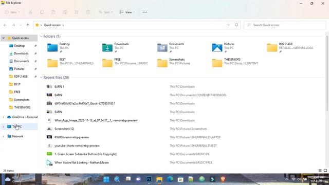 How To Hide Desktop Icons In Windows 11 смотреть онлайн