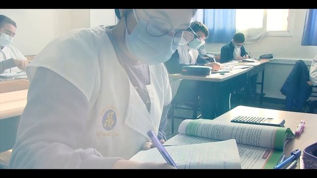 نشيد "دار النجاح" كلمات الأستاذ الشاعر محمد شايطة ألحان عبد الرحمن بوحبيلة смотреть онлайн