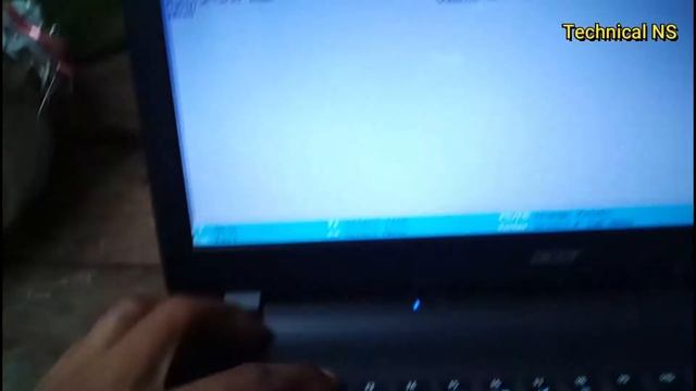 How to enable boot option acer aspire es 15 leptop,aspire es 15 ka boot option kaise enable kare смотреть онлайн