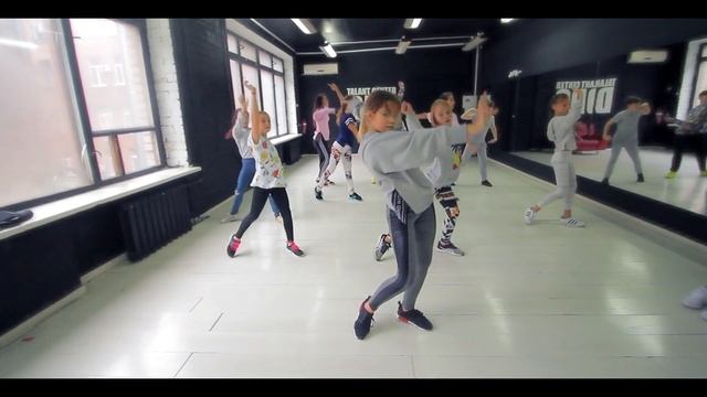 Ariana Grande feat. Mac Miller - Into You choreography by Dasha Popova | Talent Center DDC смотреть онлайн