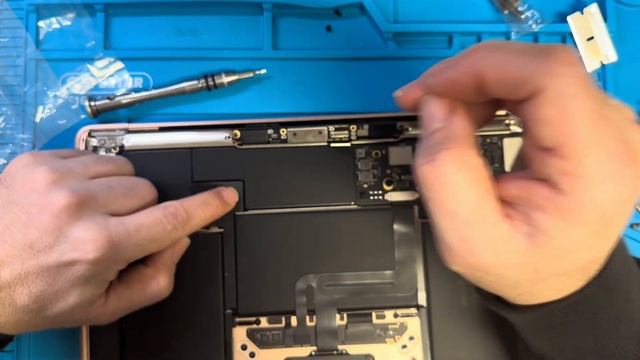 MacBook Air 2020 , A2337 Emc 3598 Screen Replacement , 2021 2022 2023