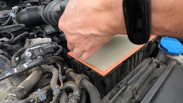 CAMBIAR FILTRO DE AIRE, SEAT LEÓN Mk3 🔴 смотреть онлайн