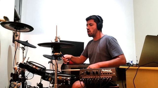 Metallica - Sad But True - V-Drums - Roland TD12 смотреть онлайн