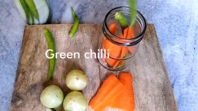 Uppilitta Manga/ Kerala - saltwater pickle/Nellika uppilittathu смотреть онлайн