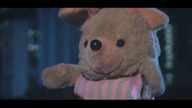 Adam Hills IGST | Mouse in Da House (feat. Casey Bennetto) | The Official Video смотреть онлайн
