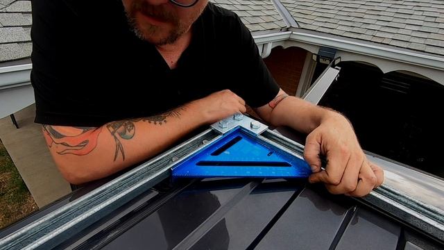 $200 DIY ROOF RACK for SOLAR on a Ram Promaster смотреть онлайн