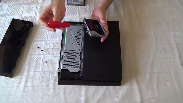 Tech Guide - PS4 SSD Upgrade смотреть онлайн