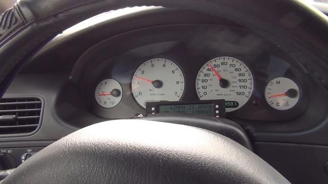 Testing the ScanGauge2 on the 2003 Dodge Intrepid смотреть онлайн