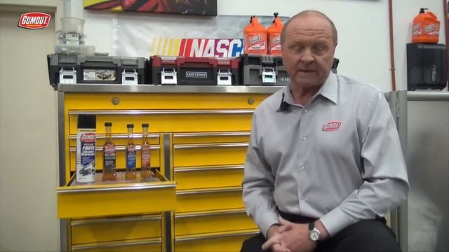 Larry Mac with some Christmas ideas for a few drivers he knows... смотреть онлайн