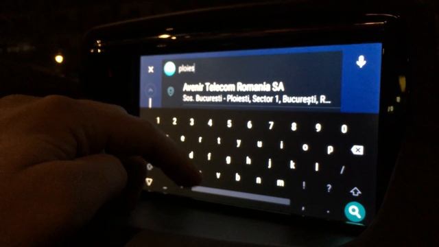 R-Link with Android Auto смотреть онлайн