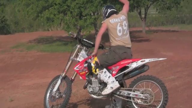 Ronnie Mac Teaser смотреть онлайн