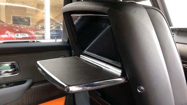 Rolls-Royce Cullinan Black Diamond смотреть онлайн