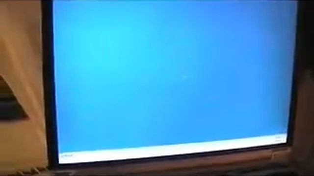 Test - Direct Upload - Windows XP aufm Macbook смотреть онлайн