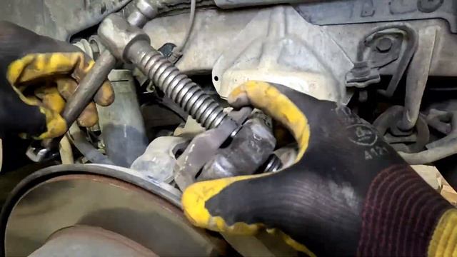 замена задних тормозных колодок .... Hyundai Santa Fe #подвеска #ходовая