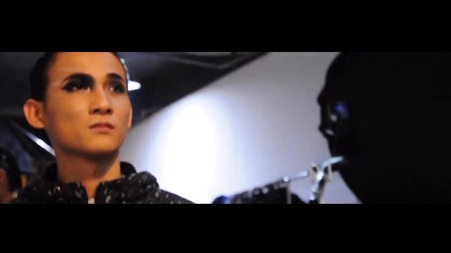 BlackBottle X Potential Energy .mov смотреть онлайн