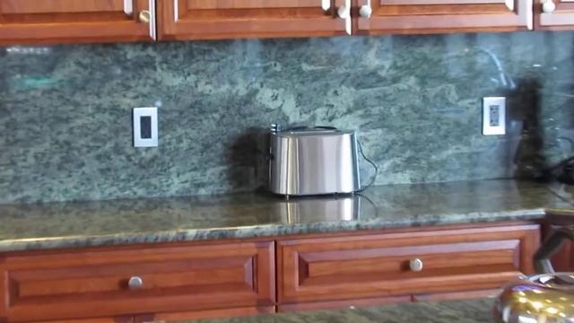 Badger Construction - Kitchen Redo and Windows - Clip 1 смотреть онлайн