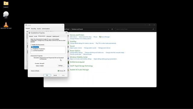 Add Bass Boost to your Headset and other Audio Devices (All Windows Versions) смотреть онлайн