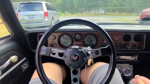 1977 Pontiac Formula Firebird Cold Start #automotion #cars #smokeyandthebandit смотреть онлайн