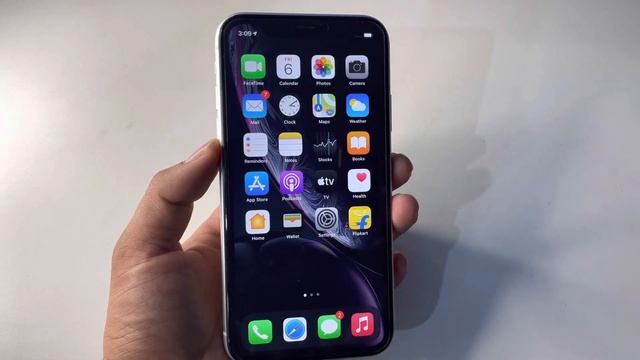 iPhone XR in Just 15000₹ || 15000 me Khareed Liya iPhone XR || iPhone XR 15000 Me || old iPhone XR смотреть онлайн