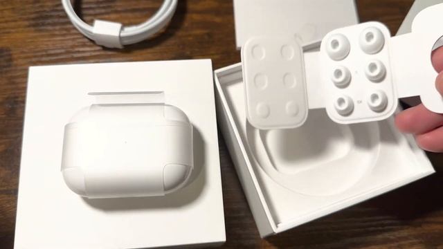 Unboxing and Review of Apple AirPods Pro (2nd Generation) Wireless Earbuds смотреть онлайн
