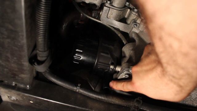 Maserati Quattroporte Sport GTS 4.7L V8 Engine Oil Change - Thorough yet whimsical смотреть онлайн