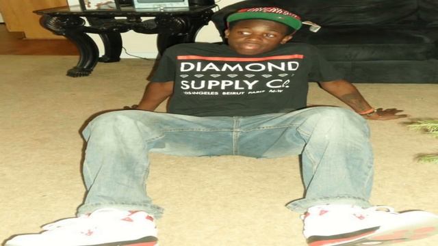 Davidb Harrison - Mac Miller Nikes On My Feet (Remix) (feat.Tray G) смотреть онлайн