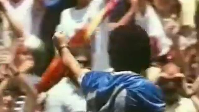 maradona la mano de dios rodrigo (360p) смотреть онлайн