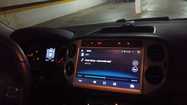 QuadCore 1024*600 HD 10.1" Multimedia Navi Android 4.4.4 para Tiguan (13-14) смотреть онлайн