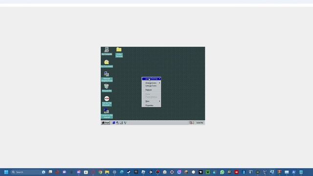 the TRUE windows 98 experience (no errors this time)(warning my mic is junk this vid) смотреть онлайн