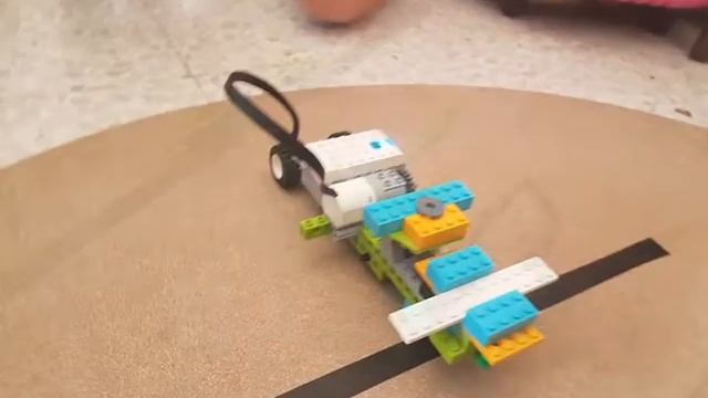 Lego WeDo en Primaria смотреть онлайн