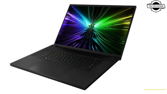 New Razer Blade 18 Gaming Laptop Launched - Explained All Spec, Features And More смотреть онлайн