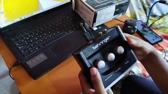 Behringer U-PHORIA UM2 QUICK FEATURES - REVIEW - PRICE I FAQ AND TESTING LOW BUDGET INTERFACE смотреть онлайн