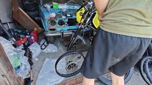 Замена штатной резины на мопеде Colt Scrambler#coltscrambler#мопед