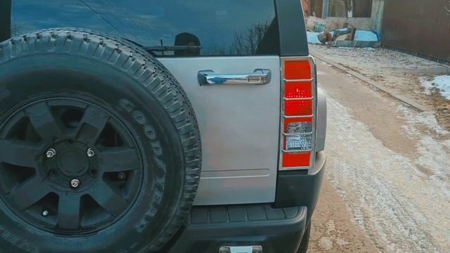 Hummer H3 смотреть онлайн