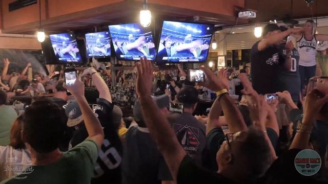 #FlyEaglesFly Charlie Mac's Key West смотреть онлайн