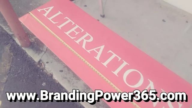 The Printing Process 25: Window Signage - Adhesive Vinyl Mounting Part 1 of 2. #BrandingPower365 смотреть онлайн